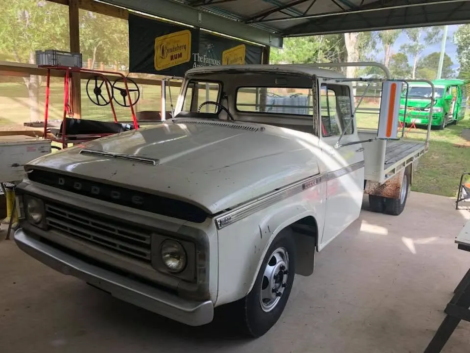Windscreen replaced on a vehicle at an acreage property, Express Auto Glass van alongside